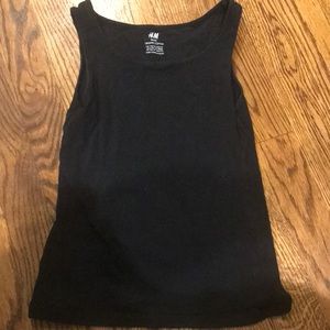 H & M tank top